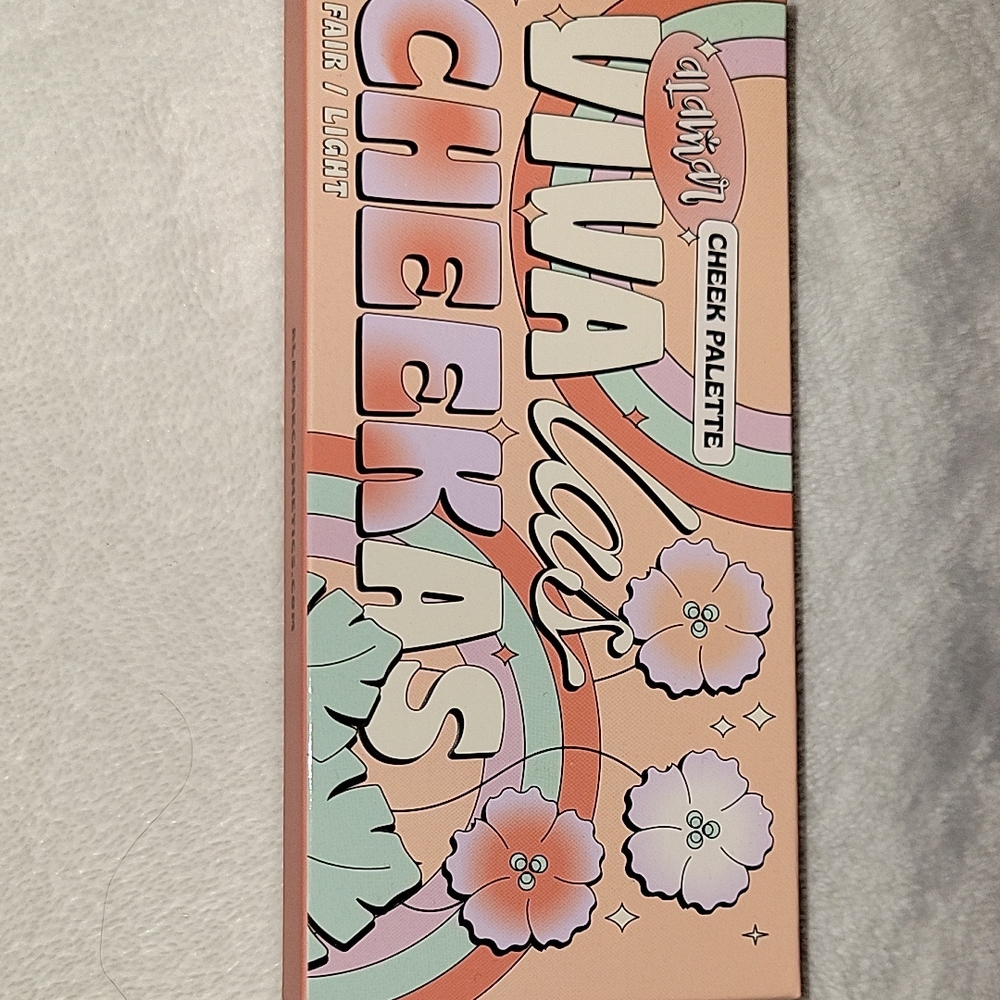 Cheek palette
